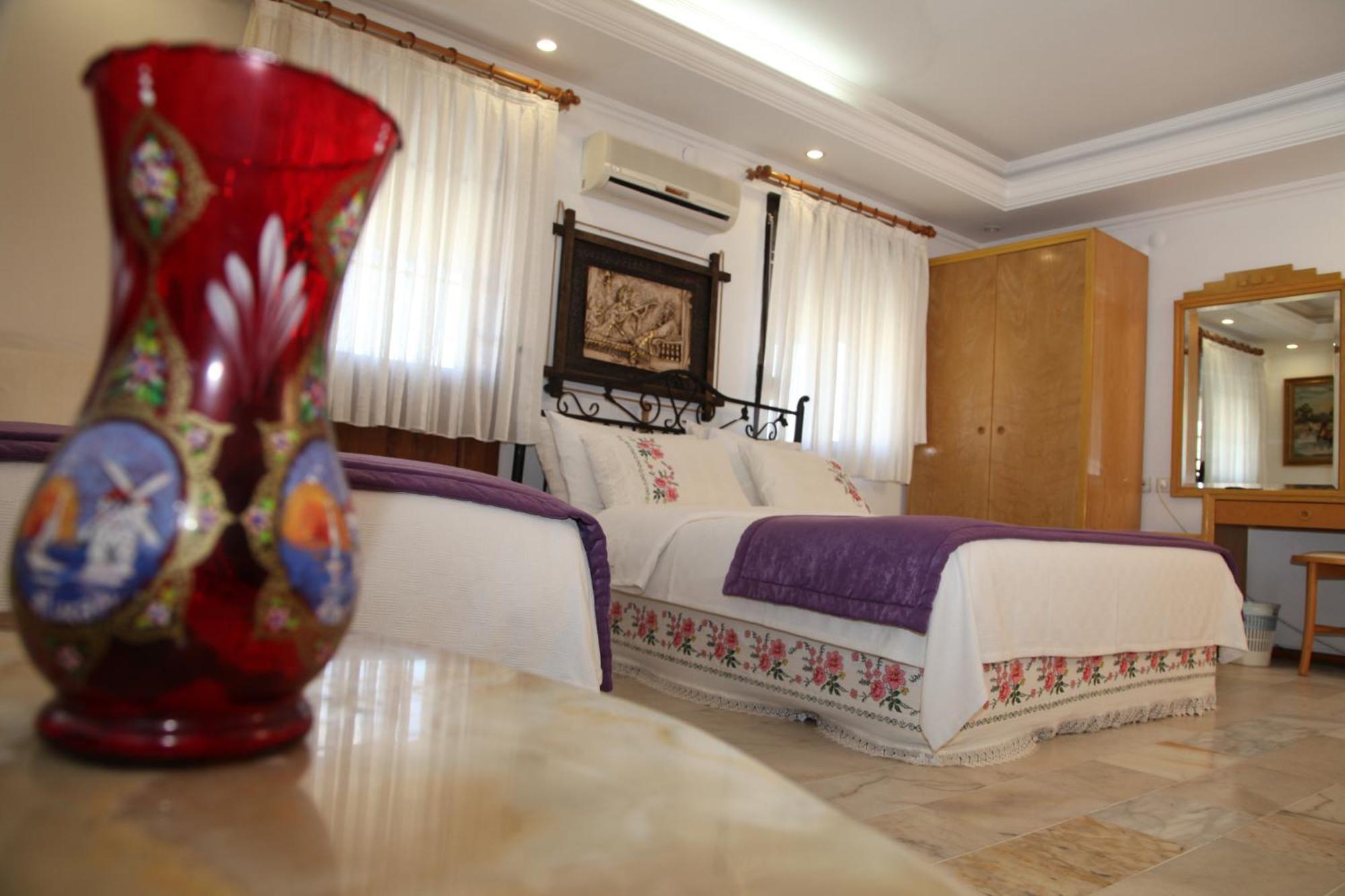 Alacati Antik Motel Çeşme Eksteriør bilde