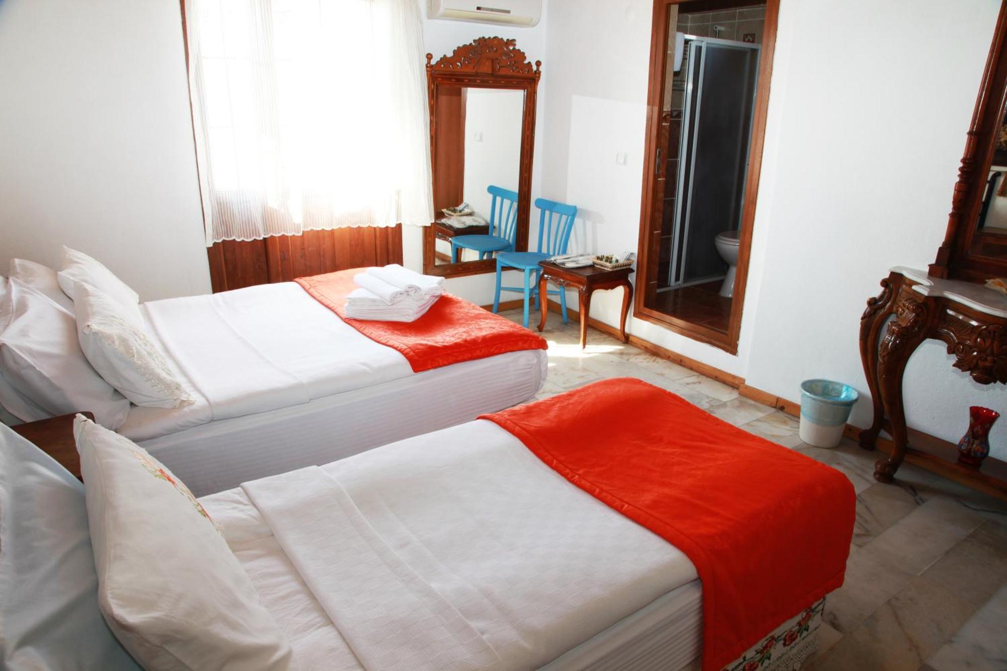 Alacati Antik Motel Çeşme Eksteriør bilde